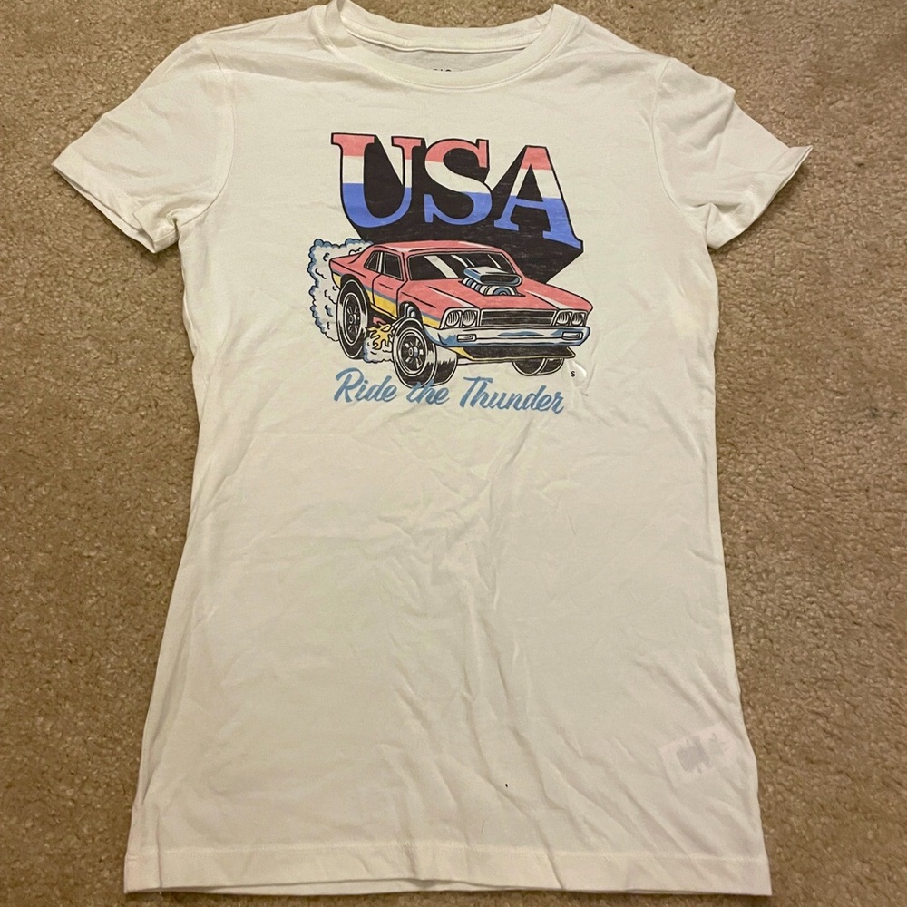 Aeropostale tee shirt